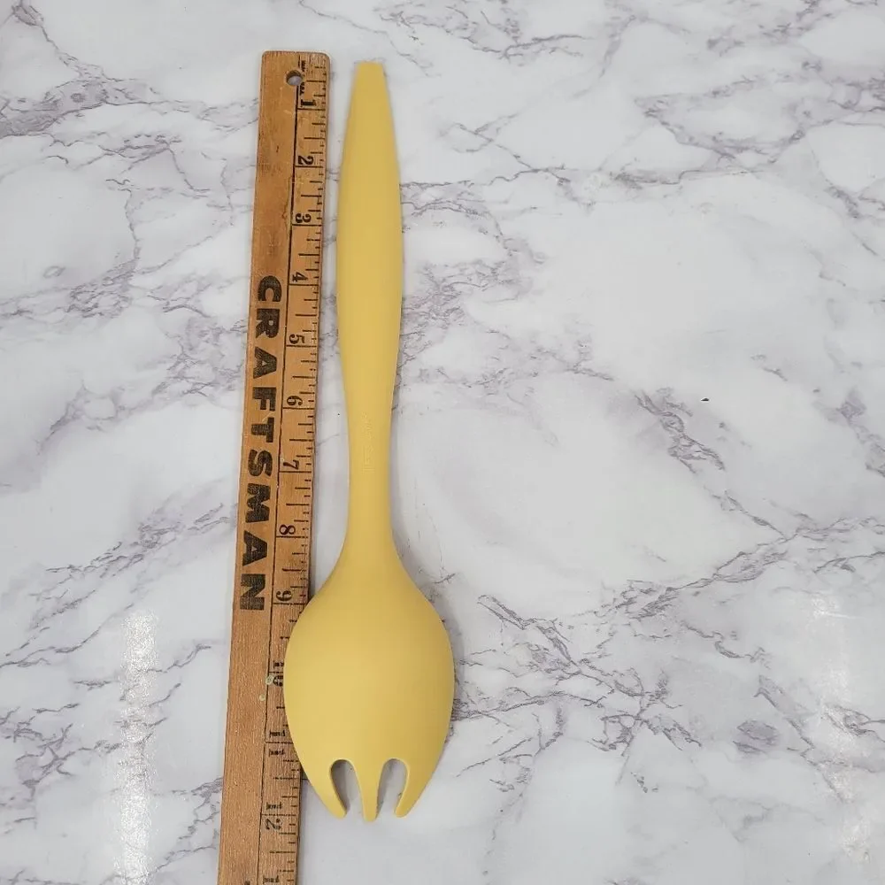 Tupperware Vintage Harvest Gold Salad Forks Serving Ware Yellow Spork Set Dining
